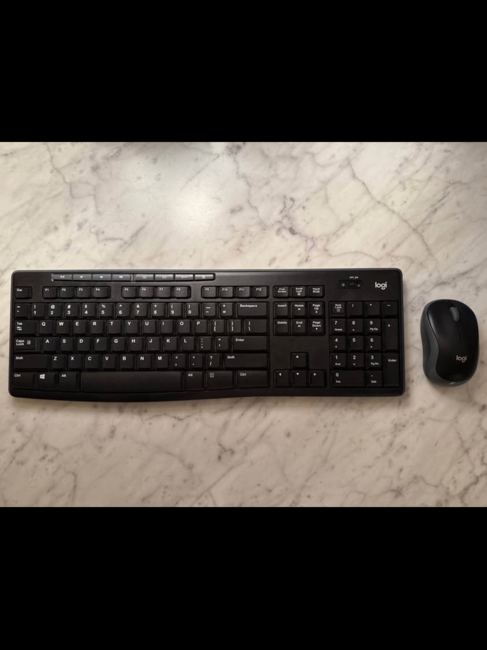 Logitech Wireless Keyboard (K270) and Mouse (M185) Combo Set